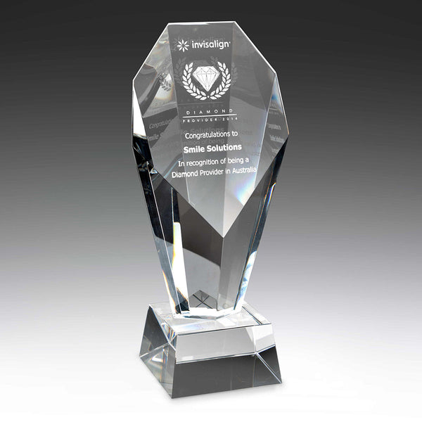 CC347M Achievement Crystal 220mm